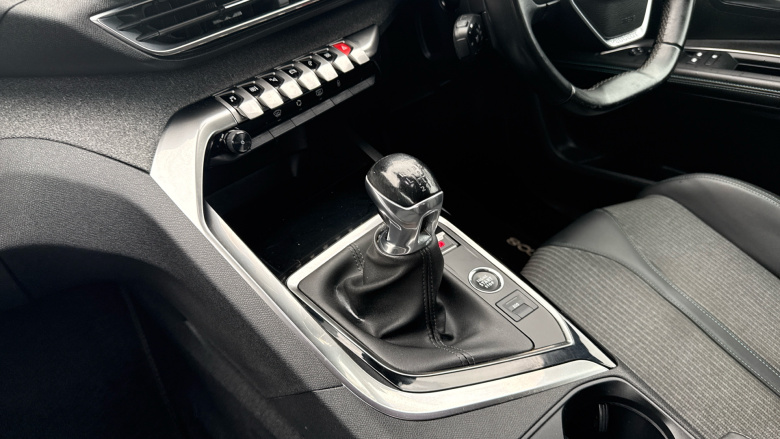 Peugeot 5008 1.5 BlueHDi Allure Premium 5dr Diesel Estate